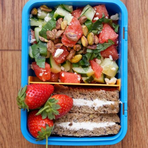 s174 - Salát s melounem, okurkou a sýrem - 3